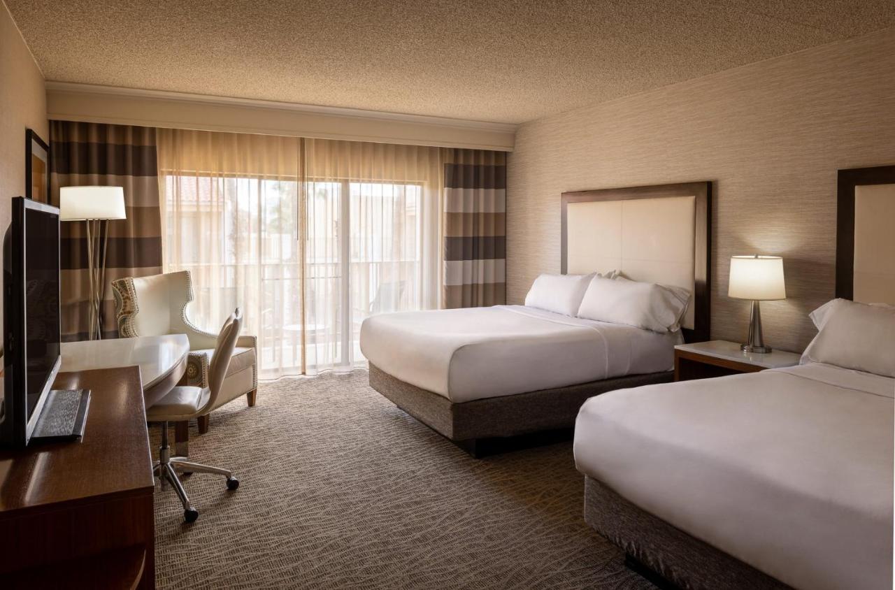 Crowne Plaza Phoenix - Chandler Golf Resort By Ihg Esterno foto