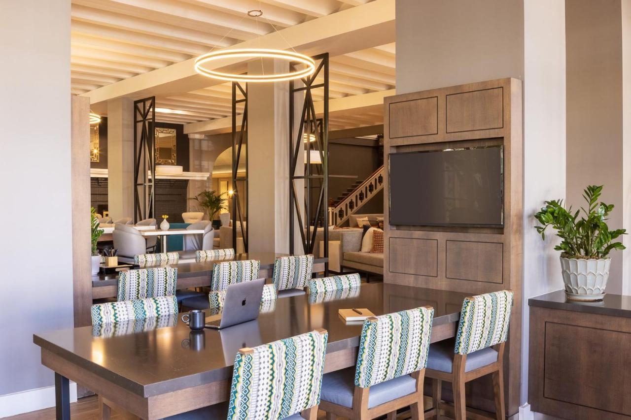 Crowne Plaza Phoenix - Chandler Golf Resort By Ihg Esterno foto