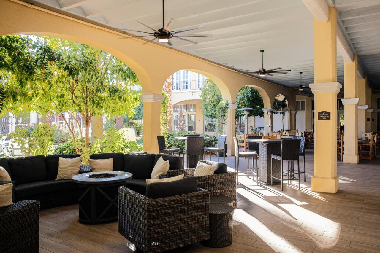 Crowne Plaza Phoenix - Chandler Golf Resort By Ihg Esterno foto
