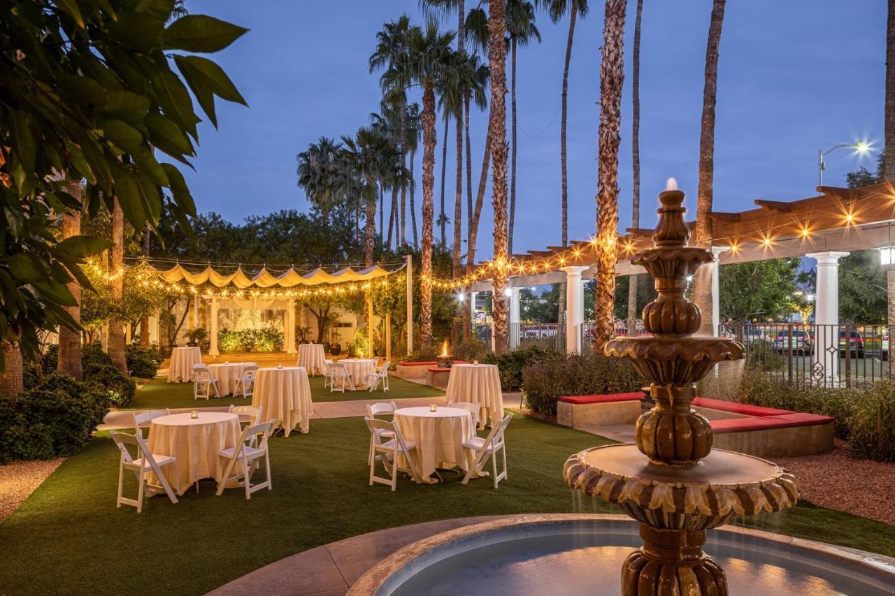 Crowne Plaza Phoenix - Chandler Golf Resort By Ihg Esterno foto