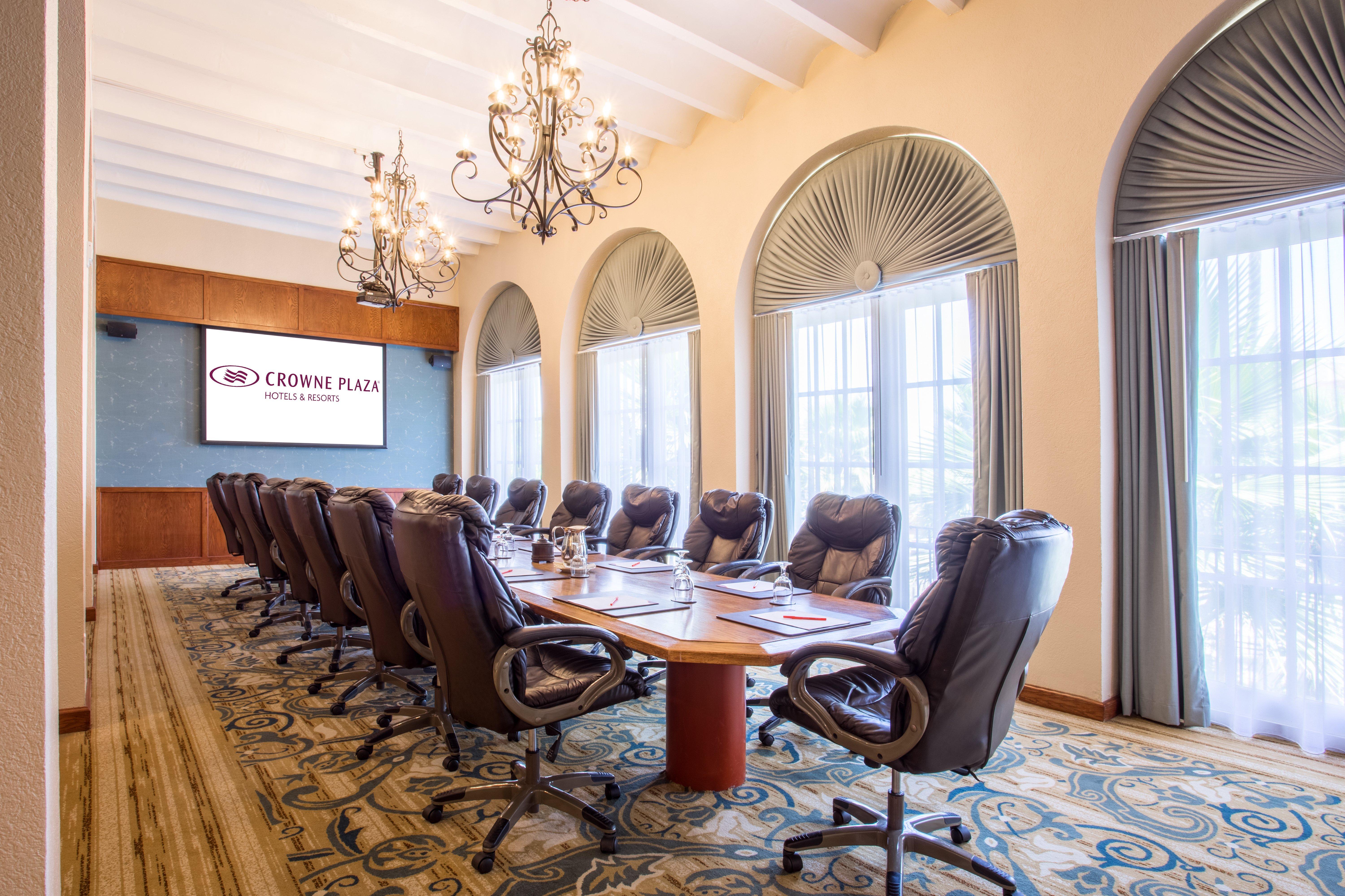 Crowne Plaza Phoenix - Chandler Golf Resort By Ihg Esterno foto