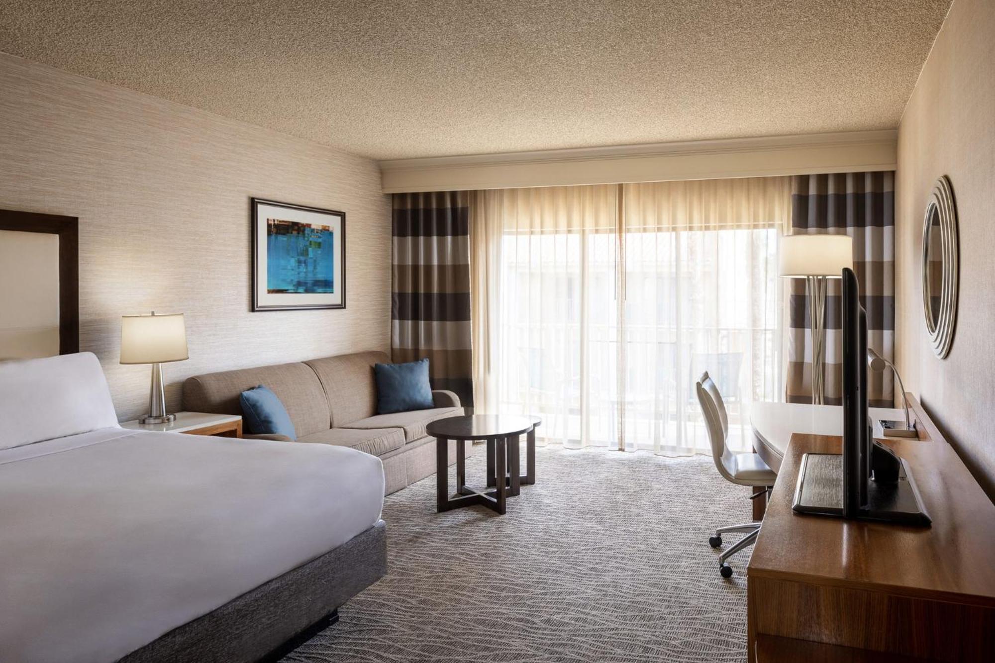 Crowne Plaza Phoenix - Chandler Golf Resort By Ihg Esterno foto