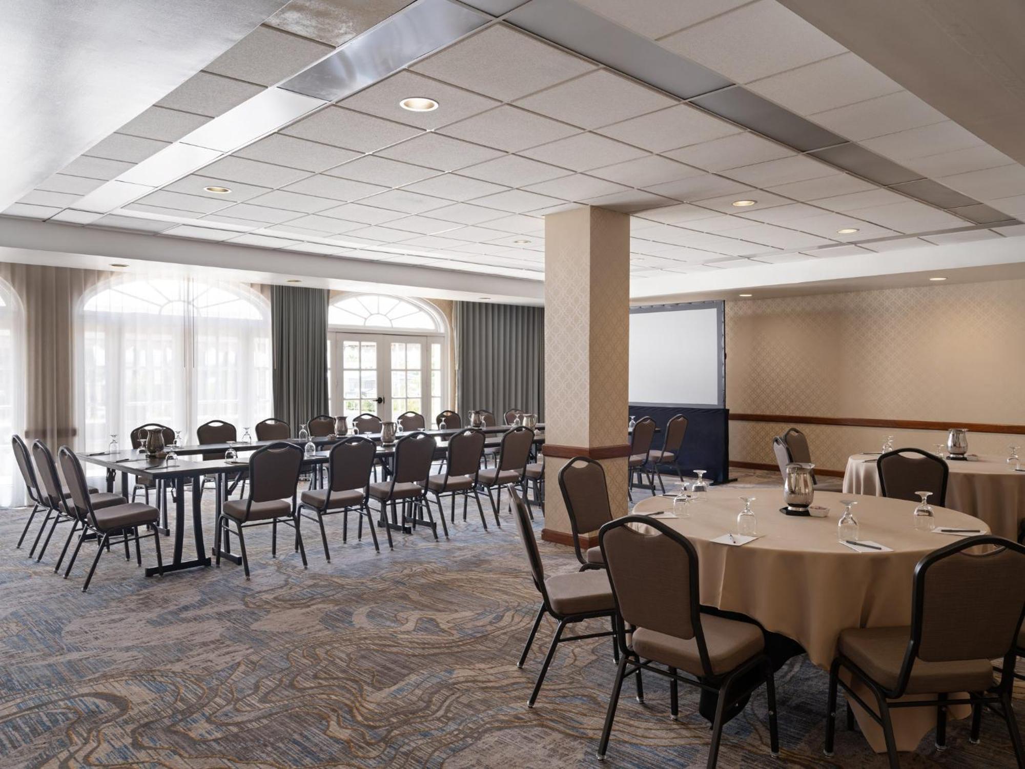 Crowne Plaza Phoenix - Chandler Golf Resort By Ihg Esterno foto
