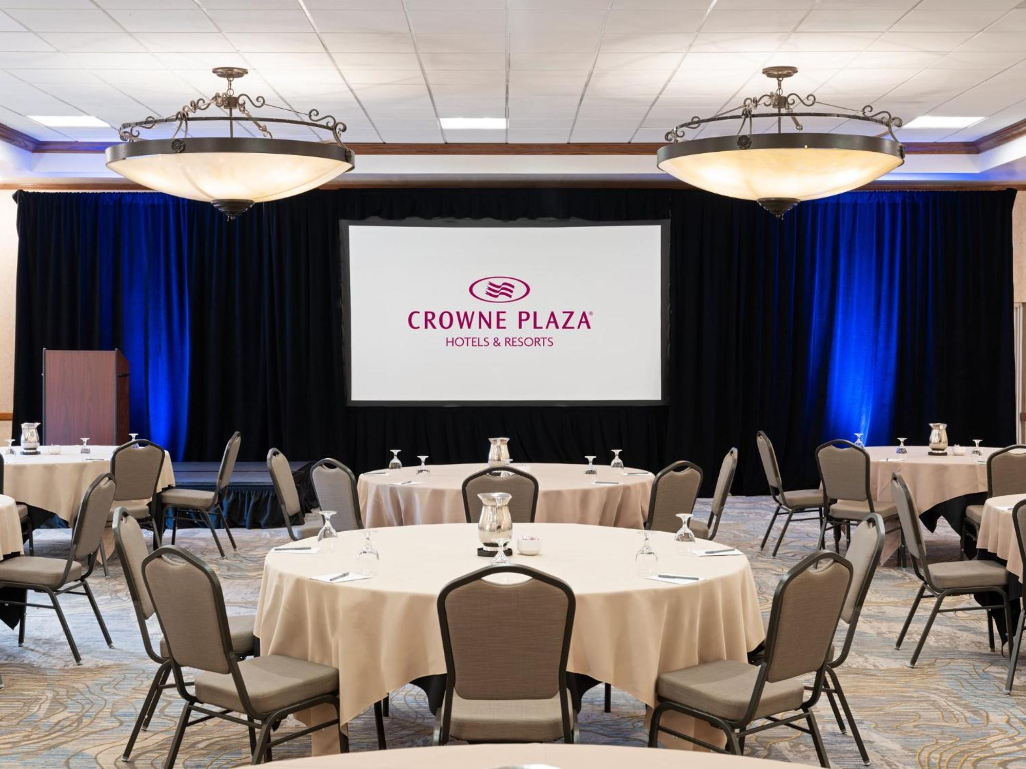 Crowne Plaza Phoenix - Chandler Golf Resort By Ihg Esterno foto
